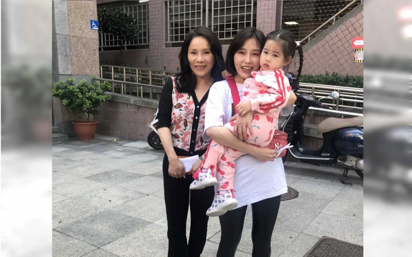 李亞萍忘記老公有參選 心疼女兒余苑綺化療身體虛弱