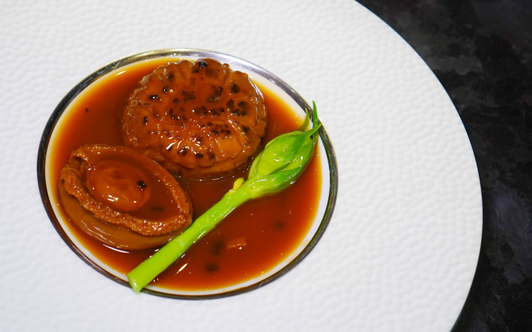 米其林三星主廚加持　頂級粵菜「雋 GEN」高雄開幕　精緻套餐搶攻高端饕客