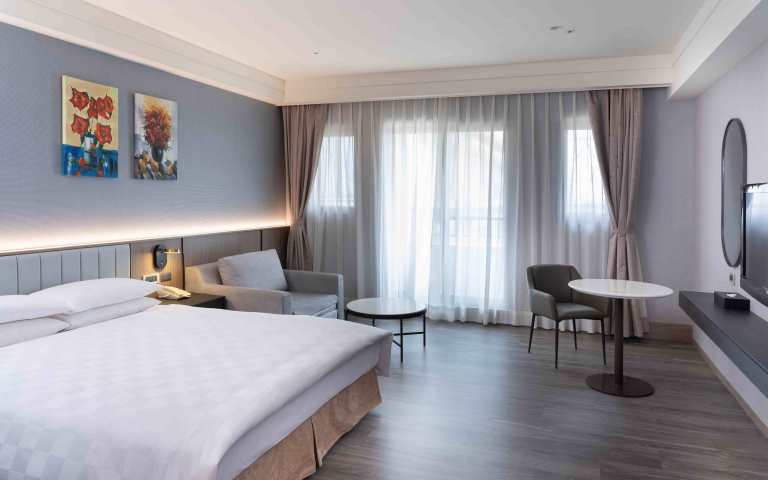 義大雙飯店暑假優惠一次看！早鳥現省兩千、房型免費升級！