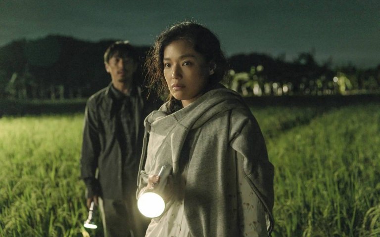 舒淇素顏造型詮釋農婦！《尋她》從尋女到尋己，看見偏鄉真實的殘酷