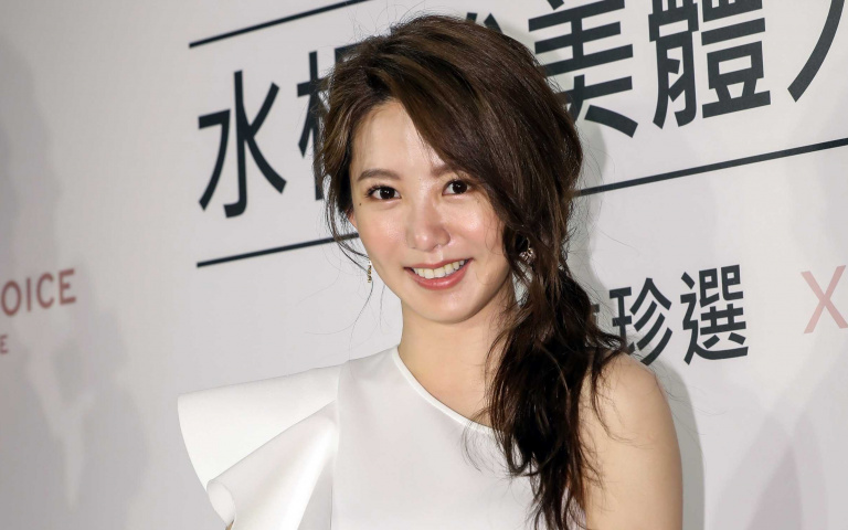 郭書瑤恢單寄情工作 「我要還債、還老闆清白」