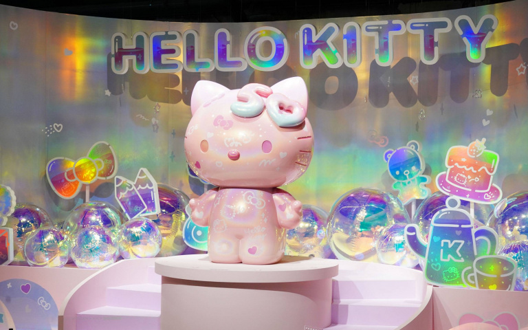 「HELLO KITTY」50週年特展華山登場　套上超萌頭套變身大明星　錄製生日祝福再買限定周邊