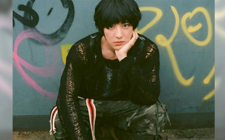 燦烈難忘台粉大合唱畫面　KAI喊話EXO帥氣合體