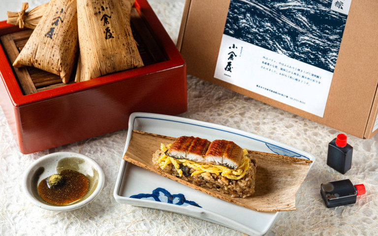 福袋造型「蒲燒鰻魚粽」吃過沒?還能搭配附贈的蒲燒醬、山椒粉一起吃