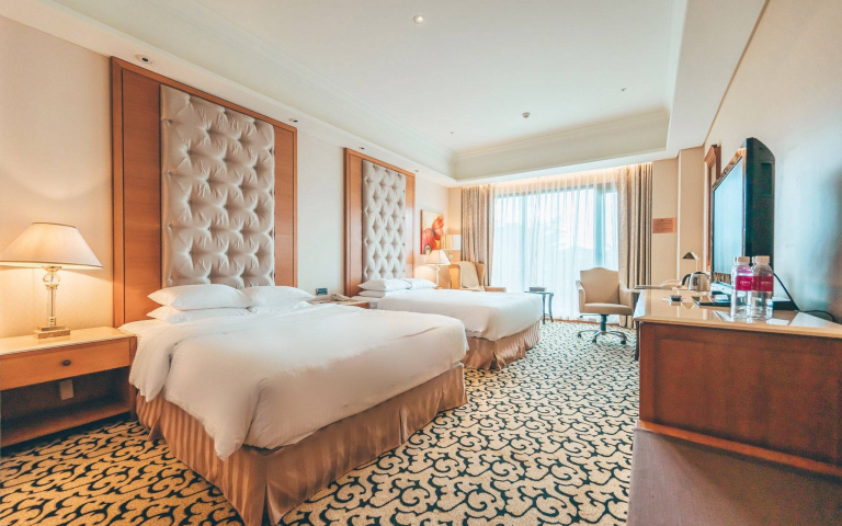 義大兩飯店迎新春！入住贈餐飲千元抵用券，免費升等溫馨家庭房！