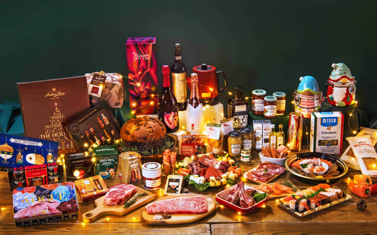 聖誕派對必備熱紅酒、蛋糕等多項零食在「這裡」一次選購，巧克力還享1+1優惠！