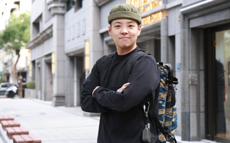 星搜包／戴安娜外出「EDC」不離身　出車禍竟靠「它」保小命