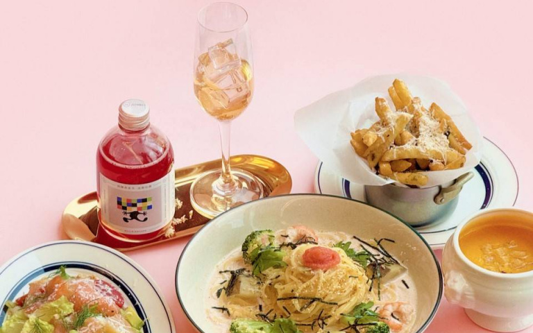 咖啡廳推期間限定比利時接骨木花酒套餐！美酒、美食一次享用！