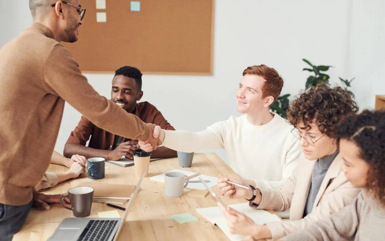 天秤人氣急升、雙子自帶光環　6月最高光4星座是他們　