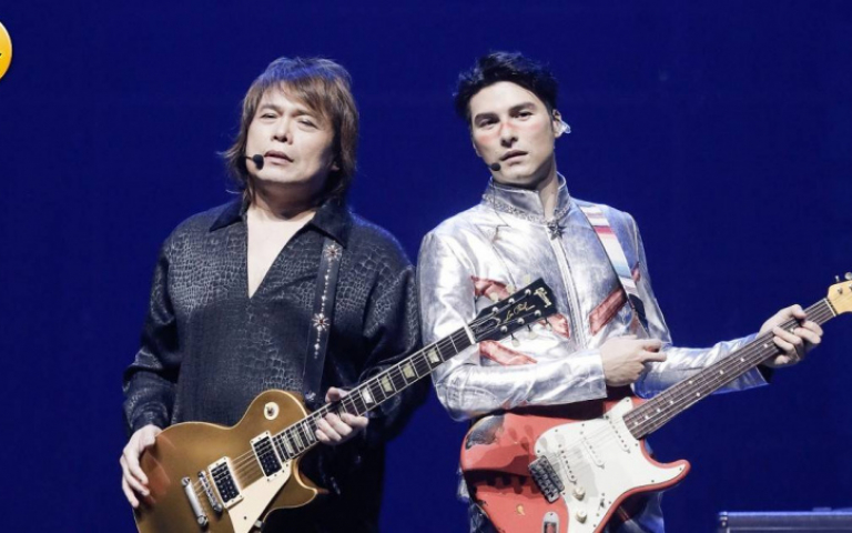 鳳小岳邀伍佰「玩真的」　下場曝光「被用紅筆畫圈圈」