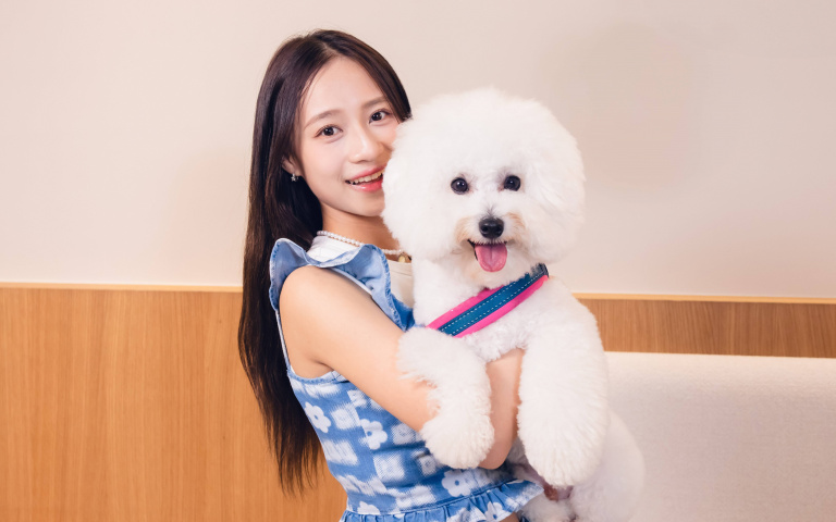 寵物情緣／「幽靈水晶」蔡菜家有比熊　放話未來另一半：愛我就要愛狗