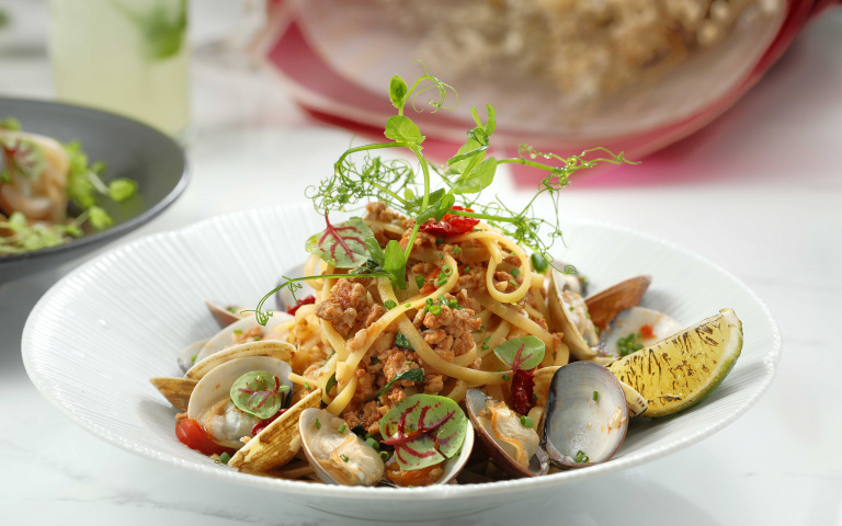 女孩們的PARTY來這裡1／玻璃帳棚觀賞星空　食甸森蒔