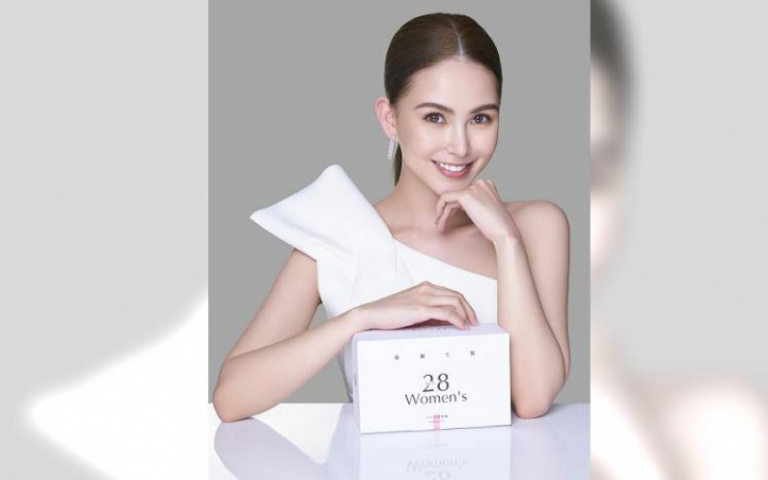 昆凌分享童年嫩照　從小美到大祕訣曝光