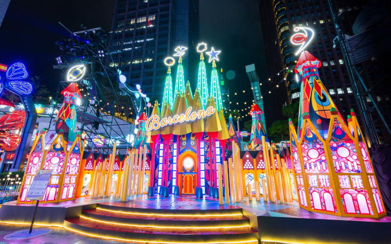 聖誕節好去處！統一百貨、夢時代推「愛‧Sharing」，打造巴塞隆納主題城市！