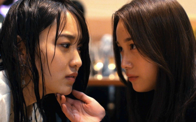 台日混血女星槓上「櫻坂46」菅井友香 《追蹤者遊戲W》大玩職場女女戀