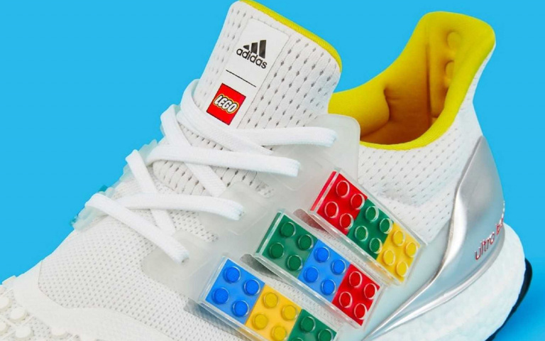 三線標誌自己拼!adidas再度攜手樂高,推出玩味十足的限量鞋!