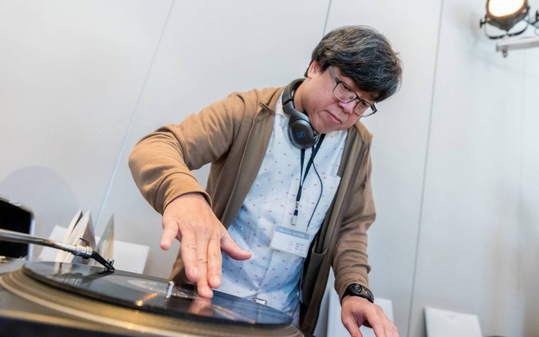 誠品生活黑膠入門課、DJ刷碟工作坊免費學！再推絕美七色必收彩膠！