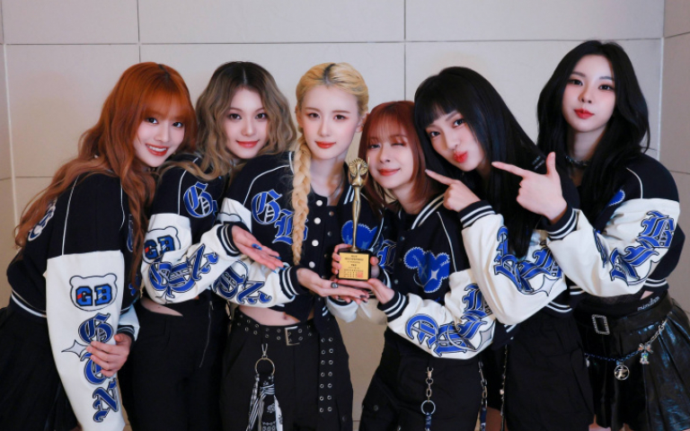 幻藍小熊韓國出道100天 喜獲「KPOP新人賞」肯定