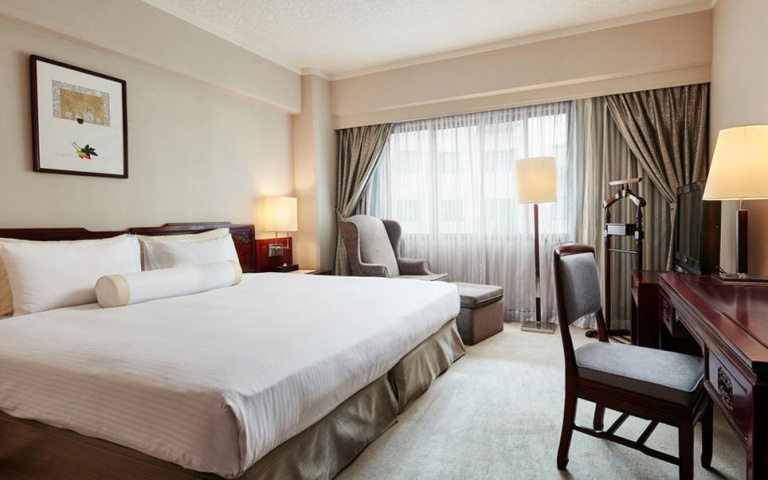 平日入住早餐買一送一！台北福華春遊專案，熟客入住免費升等、加碼抽Dyson空氣清淨機！