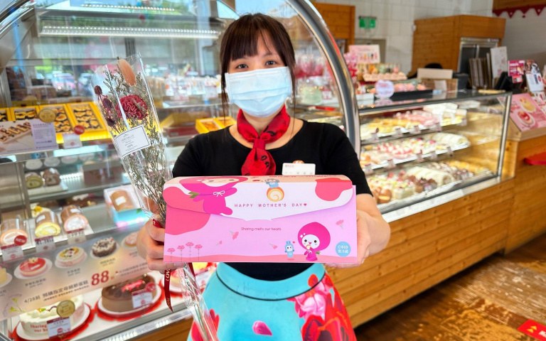 亞尼克及時送!4款新品銅板價加購精美禮物,還能把美腿機帶回家
