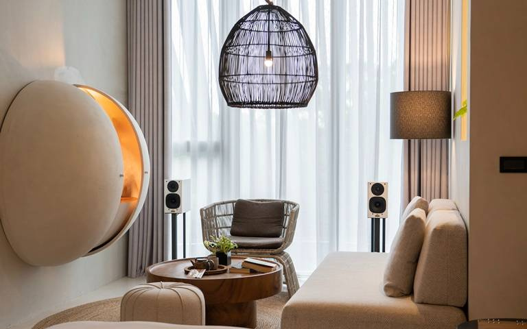 入住溫泉飯店送英國牌音響！2種房型、還有期間限定住房小禮！