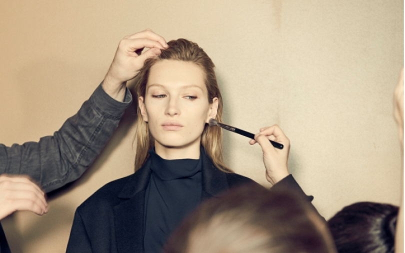 用對遮瑕　連自己都以為天生麗質　忘了自己有黑眼圈或是痘疤