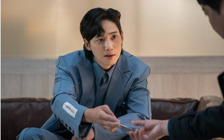 亞洲發燒星/《黑暗榮耀》演惡角朴成焄自爆個性超膽小 為長高每天狂灌1000cc牛奶