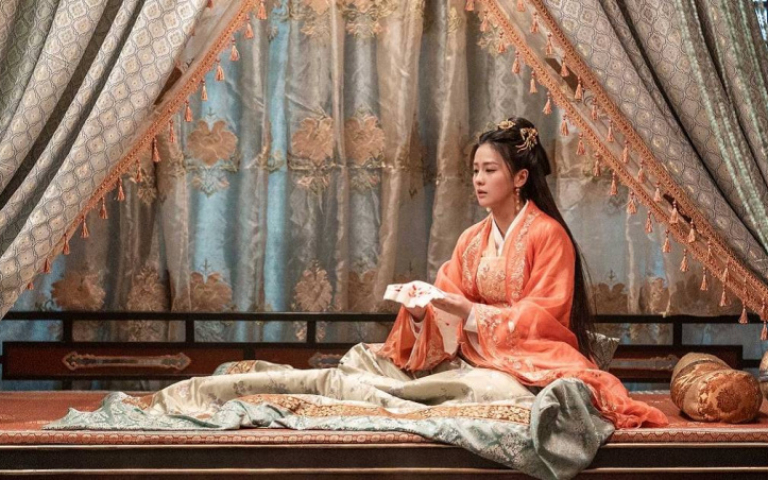 24集高達30場哭戲 白鹿「水龍頭式哭戲」獲好評