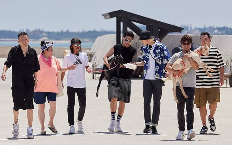 林美秀跑錯亂入房嚇壞人夫　 尤秋興開箱行李笑料百出