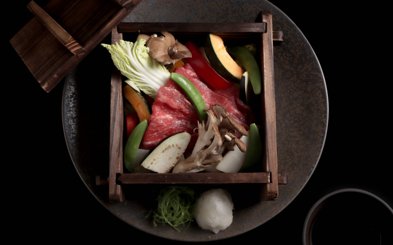 肉食控注意！全新和風定食報到　蔬菜、飛魚讓和牛變清爽了