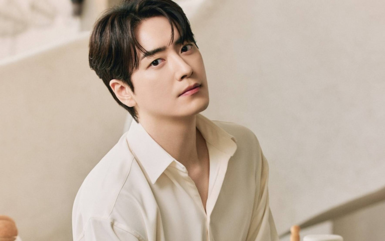 李浚赫才剛拒當「牛奶香草天使」　沒想到卻成連鎖咖啡代言人「專屬新品將上市」