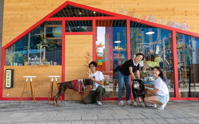 北流還能這樣玩3／到「大一點雜貨店」訂製超搶手狗狗雨衣　走進「昭和老家店」陷入兒時回憶