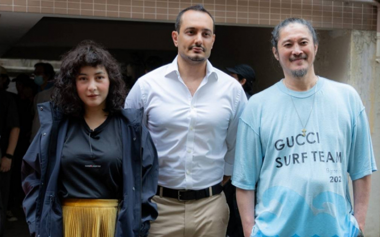 老公私人醫生長太帥　何超儀破天荒力捧當男神