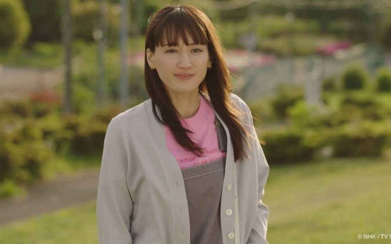 綾瀨遙怕孤單無法獨坐咖啡廳　自揭開私下派對模式