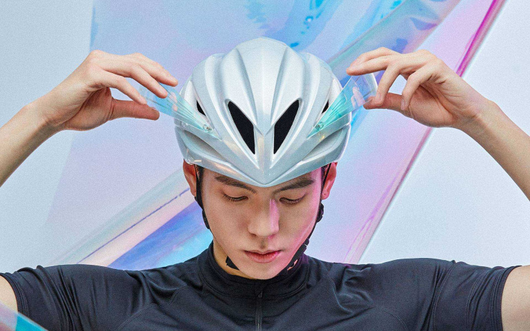 騎單車安全最重要 有形至極的自行車安全帽 Kplus helmet讓你品味安全兼具!