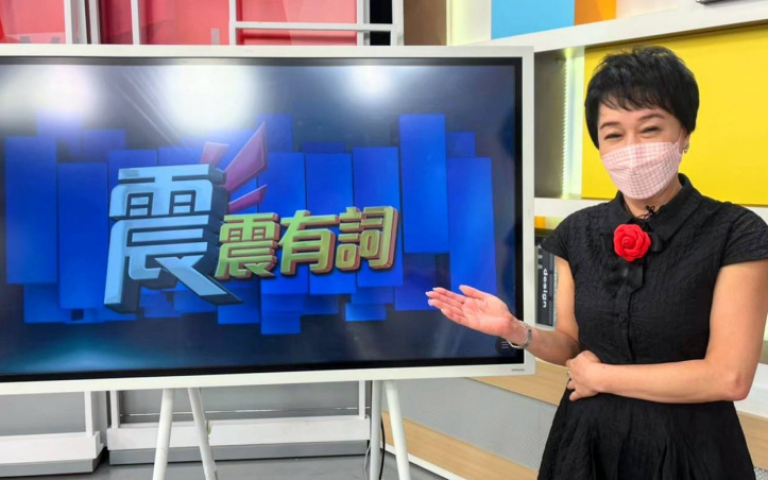 王思佳遭親戚挑撥離間 指媽媽布蘭妮「變態」母女水火不容