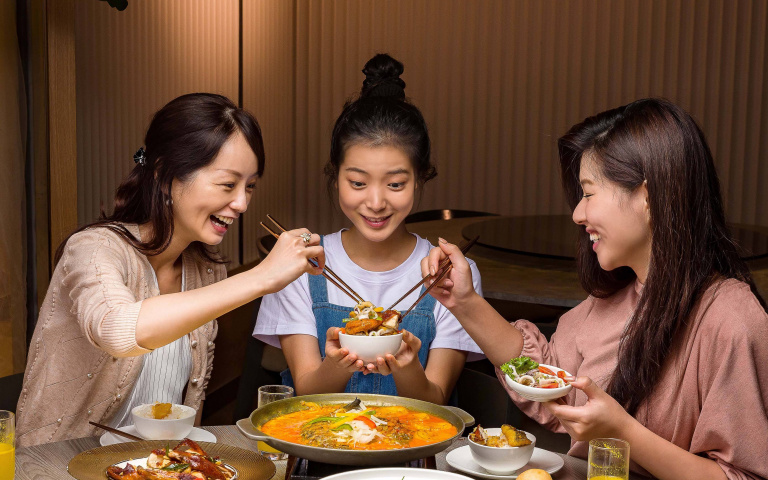 留言拿5,000元!王品憑「邀請卡」贈菜、結帳享98折!