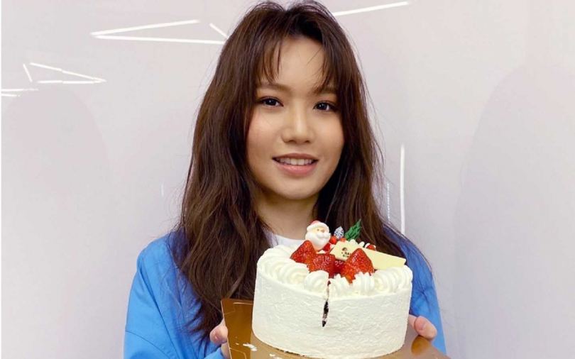 文慧如生日慣例遭惡整　暖收專屬耳機禮感動哭紅眼