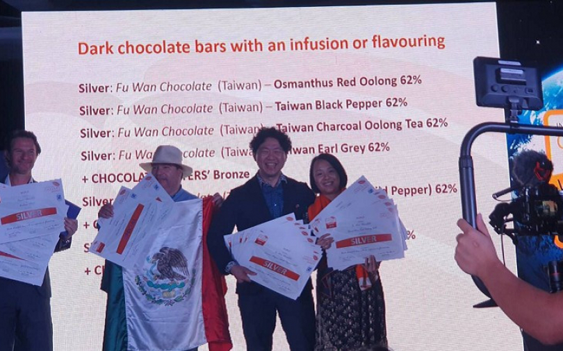 台灣巧克力最強！福灣許華仁以「台灣一號 62%純黑巧克力」拿下全球最佳黑巧克力