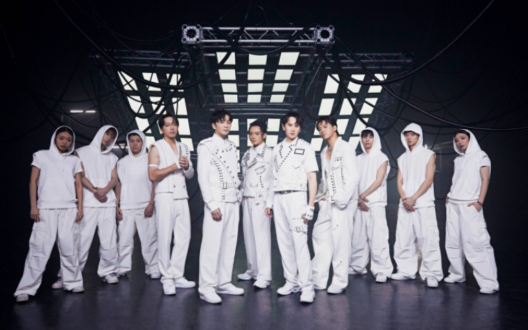 Energy出動2千萬超跑拍MV　指定《變形金剛》導演愛用鏡頭