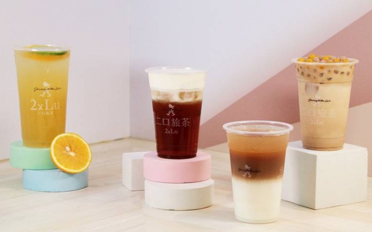 名字「兩個口」第2杯半價！手搖飲美拍旗艦店開幕　還可喝「下午茶」