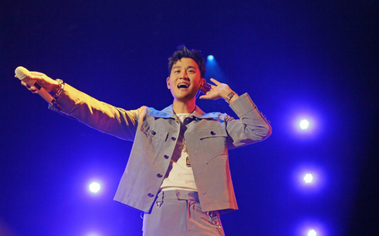 周興哲曝與洛杉磯淵源　一句話引全場粉絲暴動