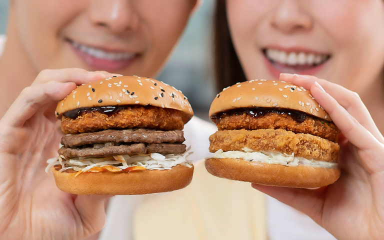 麥當勞首推「魷魚海鮮排」入堡　搭配「雙層牛肉、炸豬排」海陸一次滿足