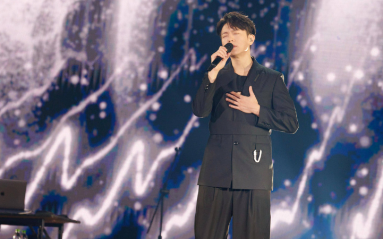 韋禮安宣布首登高雄巨蛋　絞盡腦汁端出「長輩圖」催票