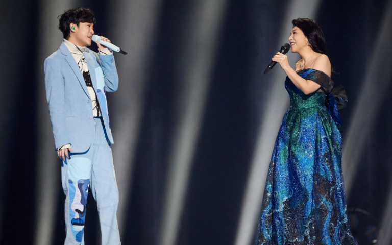 吳青峰開唱坦言聲音還沒恢復　跨年合作小野麗莎直呼「太幸福」　