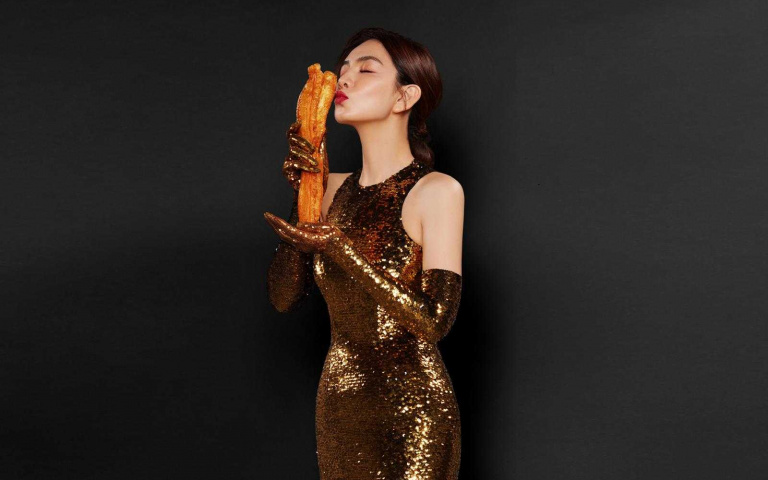 Ella人生歷經高低潮　對於渾身是箭幽默以對