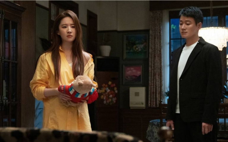 劉亦菲《玫瑰的故事》情牽四男　佟大為被當「提款機」