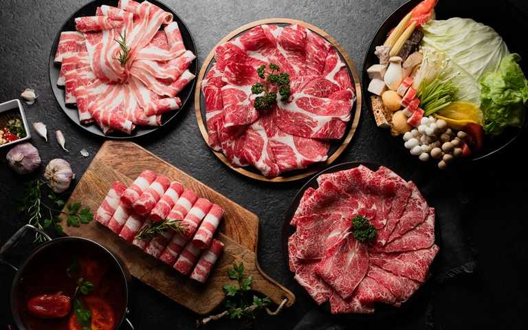 報復性嗑肉!火鍋連鎖集團外帶「買300送300克肉」 肉控吃好吃滿