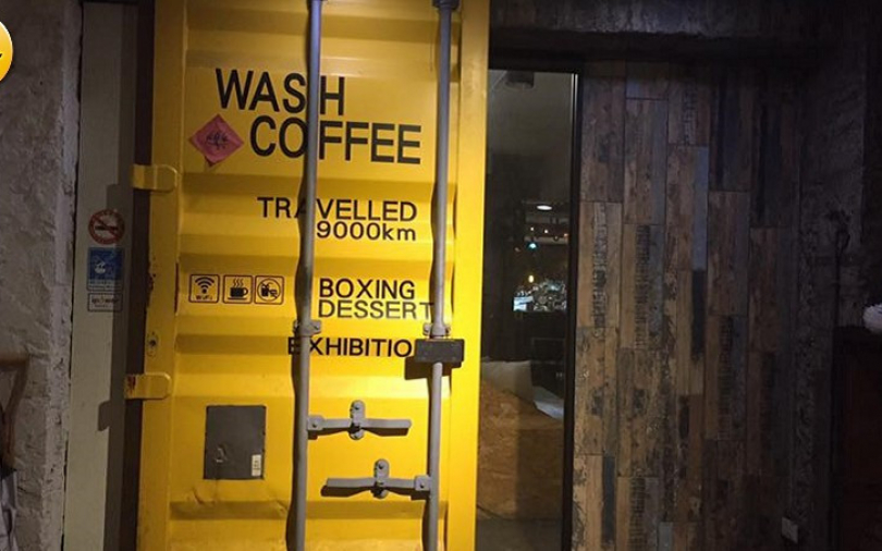 來這裡喝咖啡　吃完滷肉飯　髒衣服也洗乾淨了