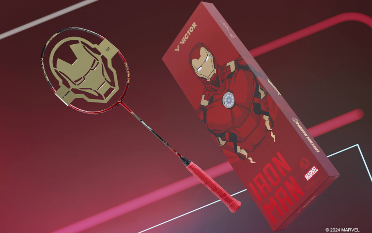 VICTOR聯名漫威！鋼鐵人、雷神索爾、蜘蛛人限量羽球拍禮盒，漫威迷必收！